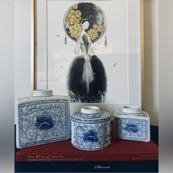 Other - Blue & White Porcelain Trio – Floral & Double Happiness Vase Set ✨